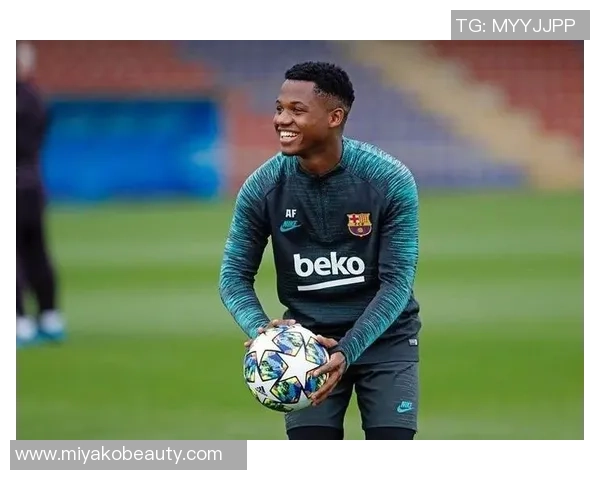 经纪人：当年尼斯管理层“劫持”了埃弗拉，想强行卖他去巴萨